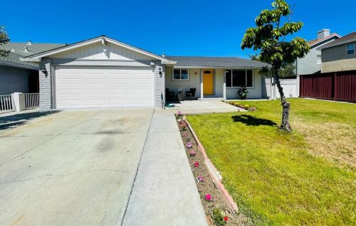 2886 Stallion Way, San Jose, CA 95121-1744