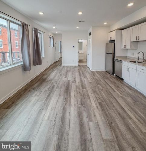 2020 22nd St, Philadelphia, PA 19121-1407