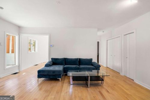 581 Harold Ave, Atlanta GA  30307-1743 exterior