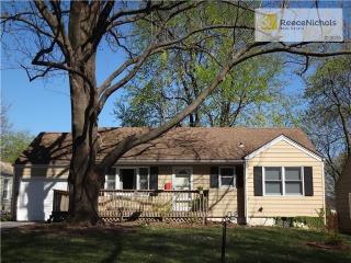 5807 Beverly Ave, Shawnee Mission, KS 66202-2606