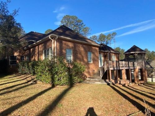 269 Fairway Dr, Mc Cormick, SC 29835-2801