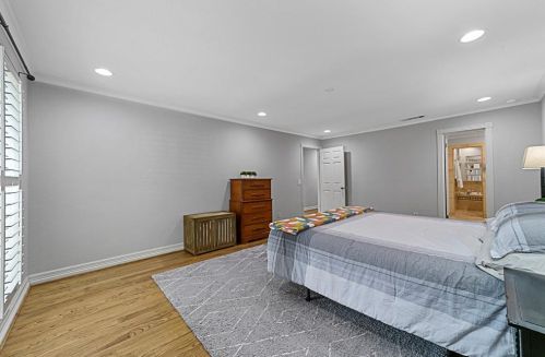 10526 Berry Knl Dr, Dallas TX  75230-4245 exterior