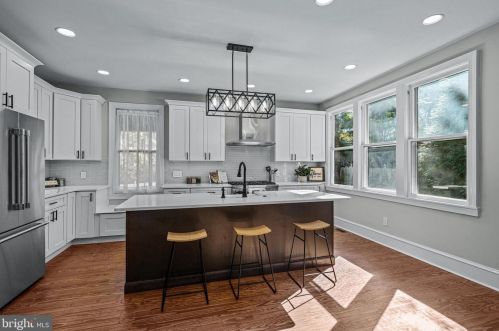 115 Washington Ave, Tavistock NJ  08033-3320 exterior