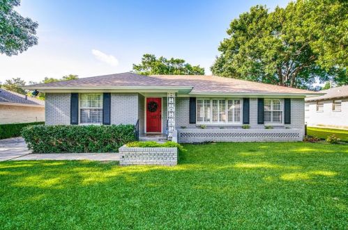 6550 Danbury Ln, Dallas, TX 75214-2237