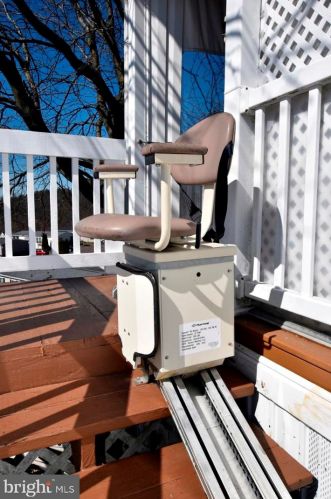 50 Raptor Dr, Hanover PA 17331-8158 exterior