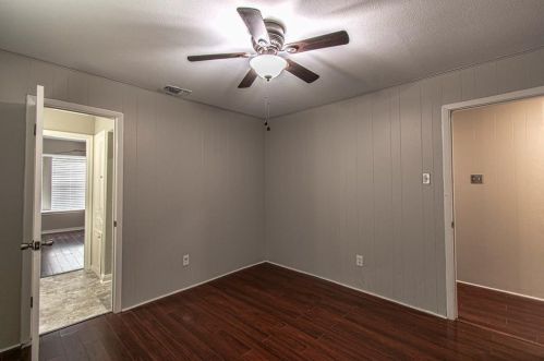 3921 Douglas Dr, Garland TX 75041-4331 exterior