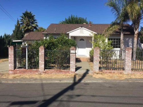774 Broadway St, Hayward, CA 94544-4268