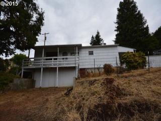 1549 Kane St, Roseburg, OR 97470-4251