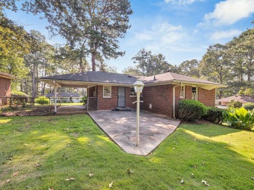 2663 Fairlane Dr, Atlanta GA  30354-2182 exterior