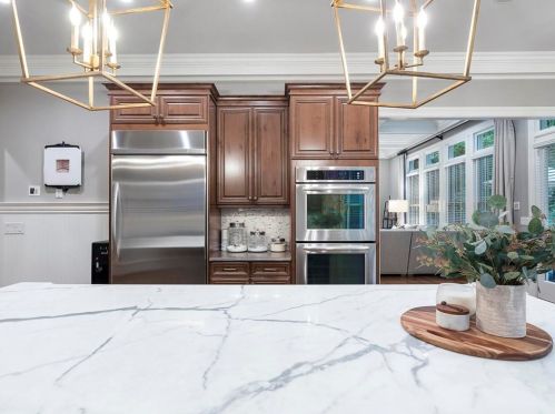 1607 Grant Dr, Atlanta GA  30319-3589 exterior