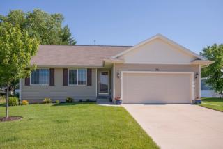 301 Oak Park Cir, Midway IA  52302-5940 exterior