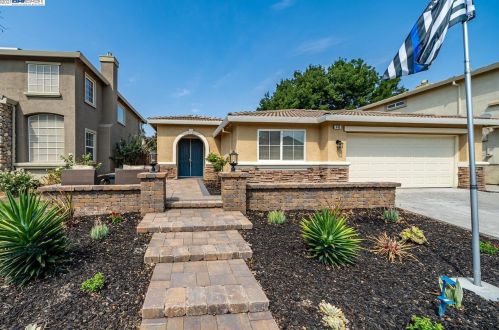 445 Cape Breton Ln, Tracy, CA 95377-6651