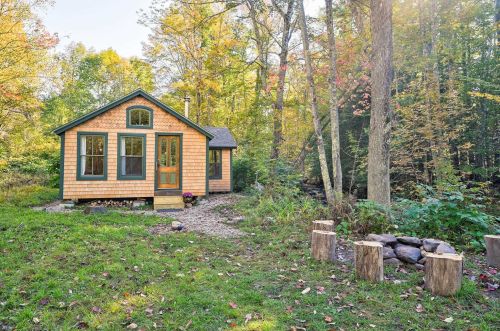 2158 Village Rd, Madison, NH 03849-5474