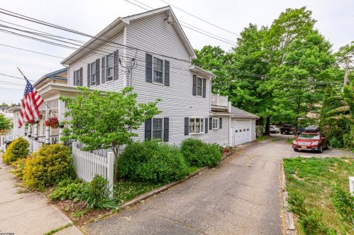 133 Liberty St, Hackettstown, NJ 07840-1910