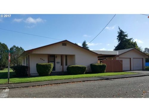 605 1st St, Sheridan, OR 97378-1712