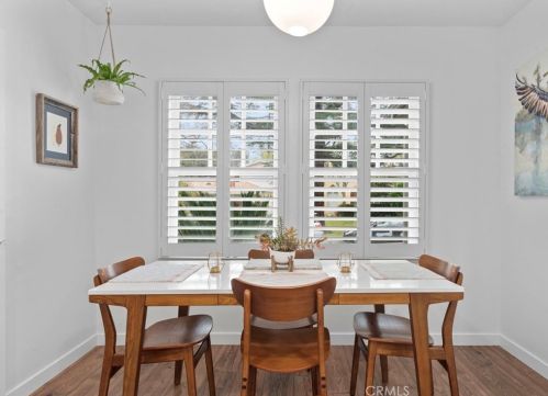 2470 Bywood Dr, Glendale CA  91206-4725 exterior