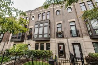 2904 Paulina St, Chicago, IL 60657-4068