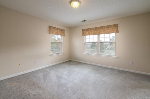 14 Greenview Ter, Middletown CT  06457-8738 exterior