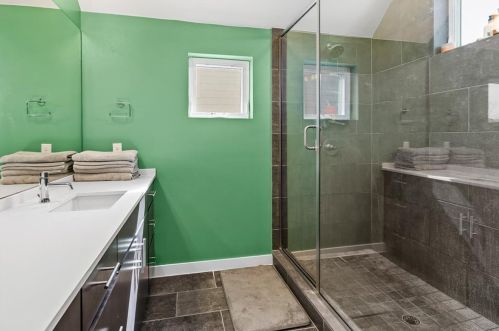 3100 Aldwyche Dr, Austin TX  78704 exterior