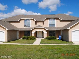 3138 Douglas Fir Dr, New Braunfels TX  78130-7070 exterior