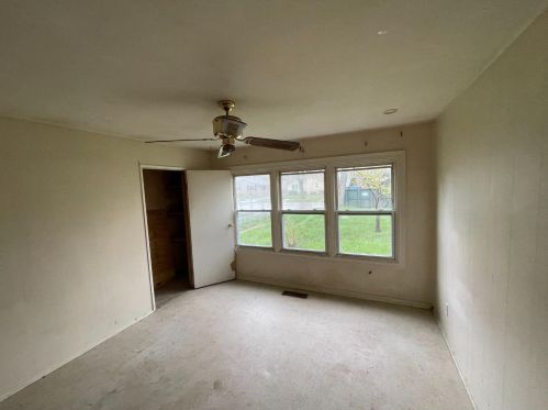 6316 New Hampshire Ave, Hammond IN  46323-1950 exterior