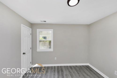 2260 Baywood Dr, Atlanta GA  30315-6534 exterior