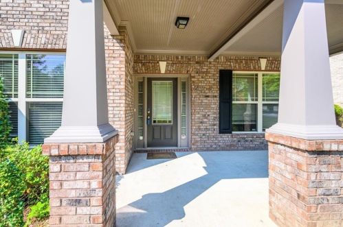 3572 Huddlestone Ln, Buford, GA 30519-4652