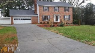 3826 Southgate Dr, Lilburn, GA 30047-2173