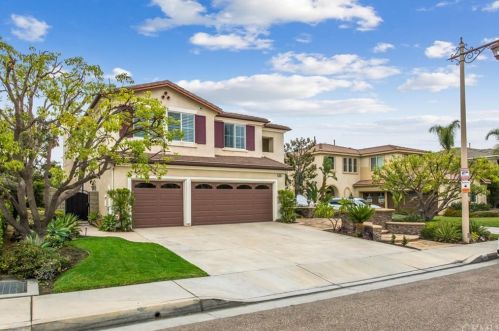 5455 Full Moon Ct, Anaheim, CA 92807-4700