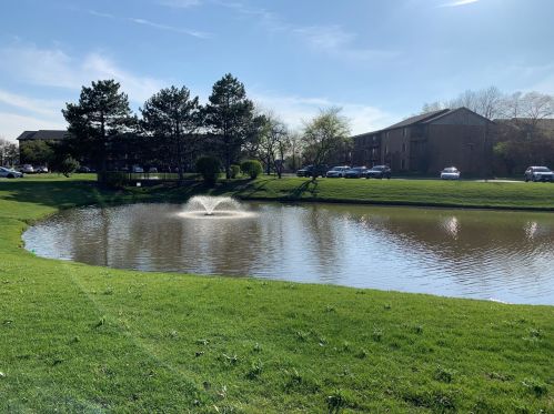 629 Briar Hill Ln, Addison, IL 60101-2255