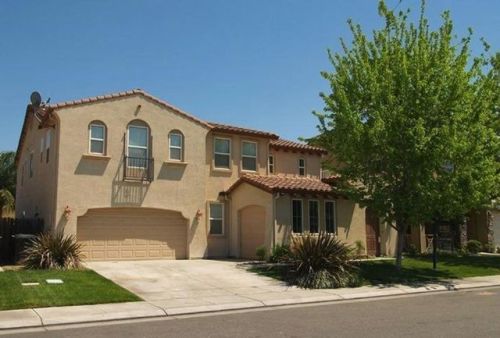 3220 Coho Dr, Modesto, CA 95355-7903