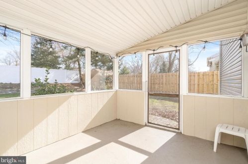 46 Copperfield Dr, Trenton NJ  08610-2031 exterior