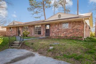 416 Sequoia Dr, Chattanooga, TN 37411-3256