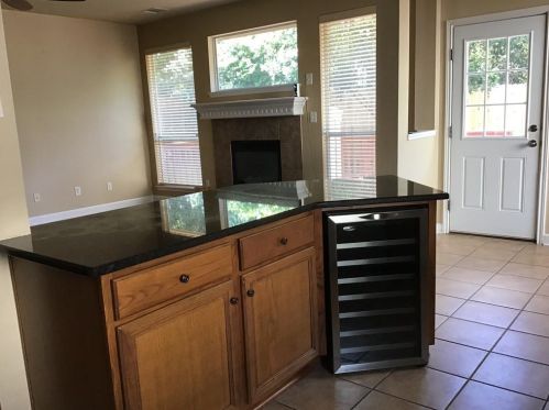 6604 Convict Hill Rd, Austin TX  78749-1798 exterior