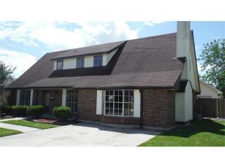 2916 Baywood Dr, Gretna LA  70056-7845 exterior