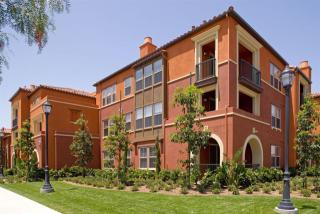 1000 Archway, Irvine CA  92618-8847 exterior