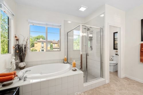 196 Vintage, Irvine CA  92620-2864 exterior