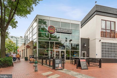 1610 Noyes Dr, Silver Spring MD  20910-2224 exterior