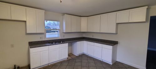 178 Jackson Ave, Bradley, IL 60915-1826