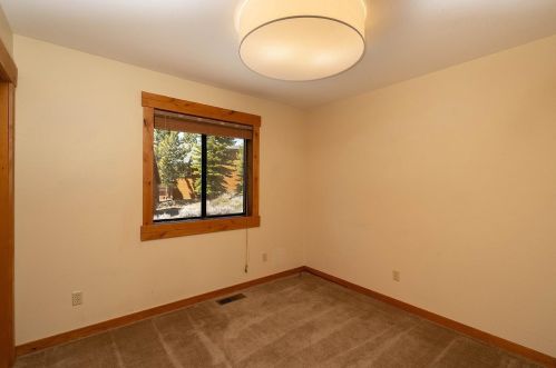 12628 Pinnacle Loop, Truckee CA  96161-6926 exterior