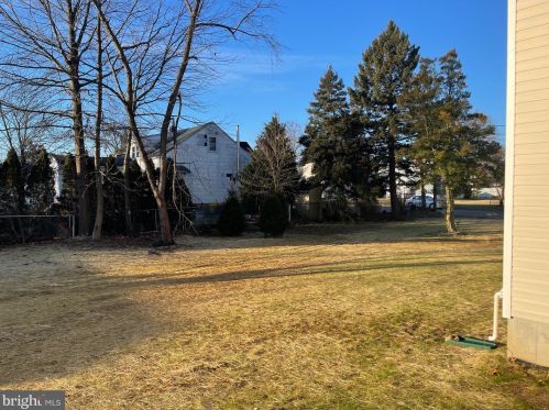 131 Clearview Ave, Trenton NJ  08619-1217 exterior