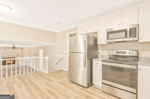 935 Sweet Briar Trl, Conyers GA  30094-3853 exterior