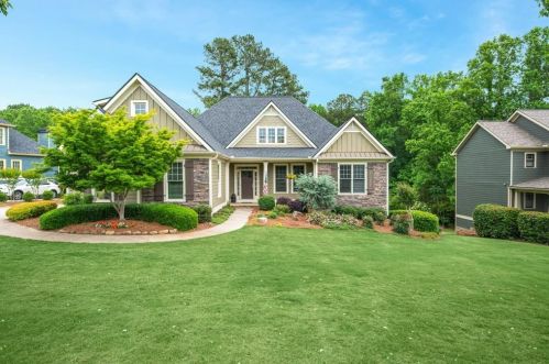 127 Royal Oaks Dr, Holly Springs, GA 30115-6587