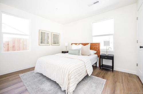 3615 Saint Paul St, Denver CO  80205-3649 exterior