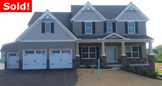 2640 Friends Cir, York, PA 17408-4737