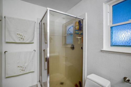 1235 Riv Blf Dr, Valley Home CA 95361-2655 exterior