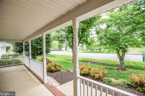 11912 Smoketree Blvd, Fredericksburg, VA 22407-8538