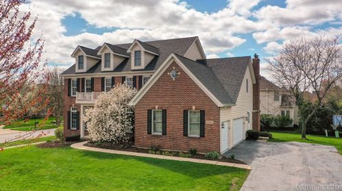 3504 Rollingridge Rd, Naperville, IL 60564-8298