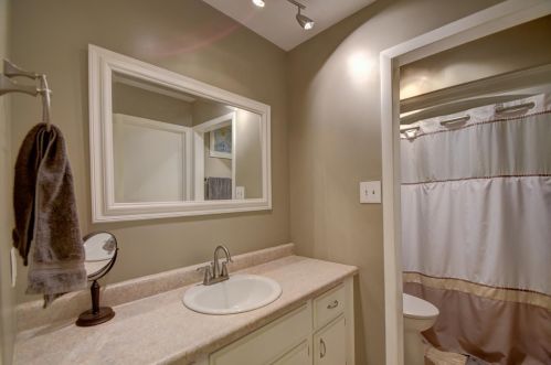 3219 Rustic Ln, Crown Point IN  46307-8913 exterior