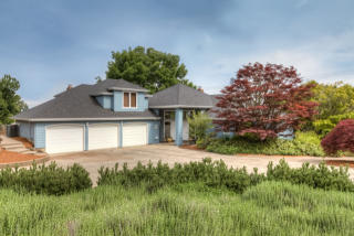 5821 Burgundy Dr, Corvallis, OR 97330-9300